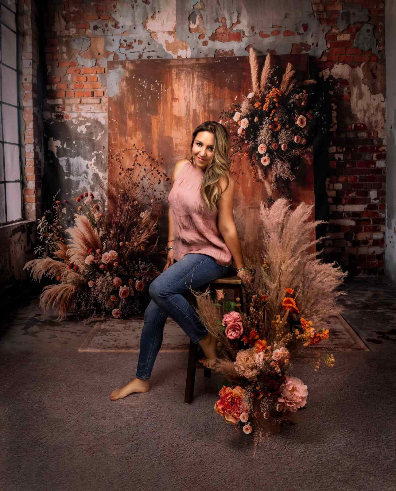 ⚡Blitzangebote #4-Kate Boho-Hintergrund Mit Getrockneten Blumen und Altem Backstein Entworfen - Kate Backdrop.de