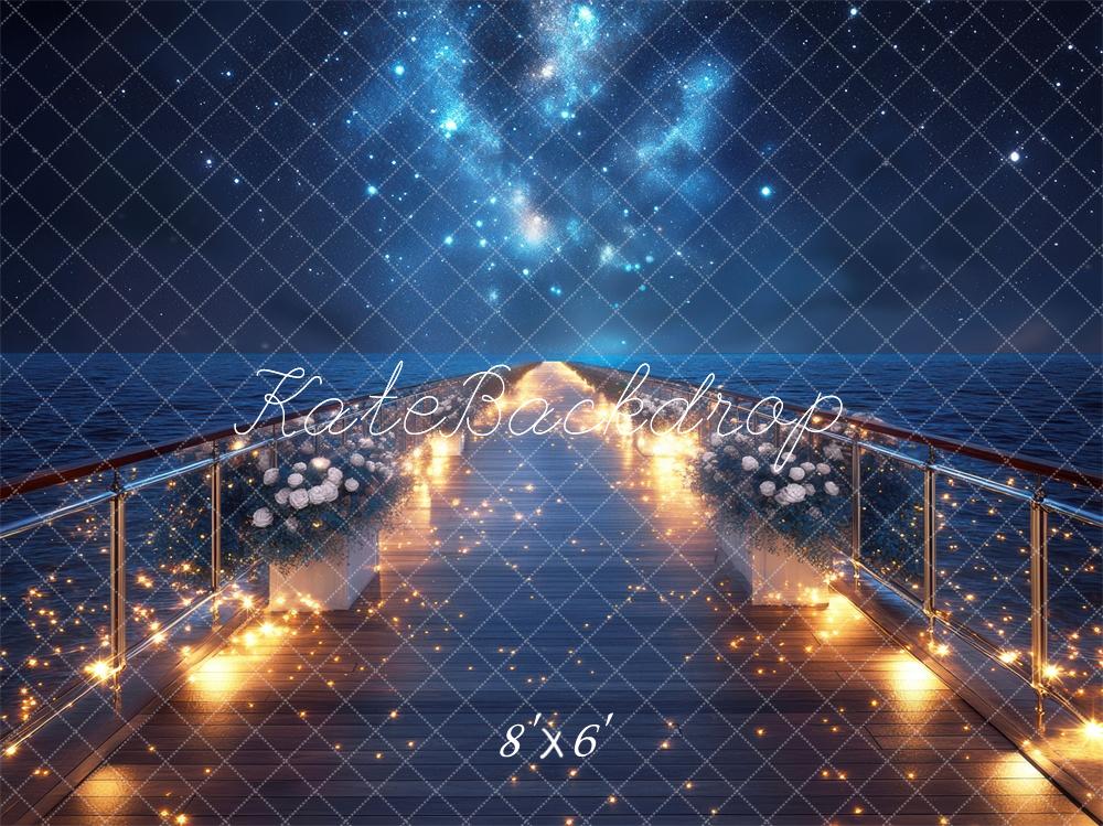 Kate Nacht Deck Ozean Lichter Blau Hintergrund Entworfen von Mini MakeBelieve
