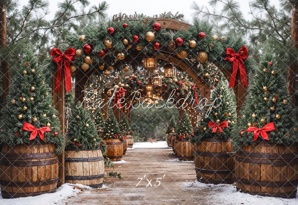 Kate Weihnachten Tannenbögen Holzfässer Rot Gold Hintergrund Entworfen von Emetselch - Kate Backdrop.de