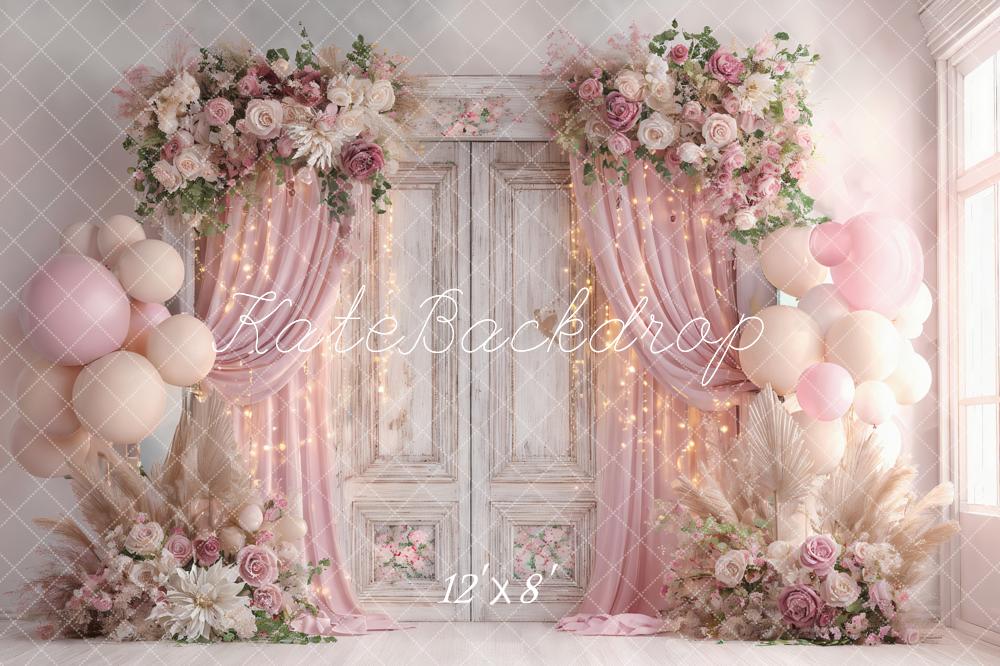 Kate Hochzeit Vintage Tür Blumen Ballons Rosa Hintergrund Entworfen von Ashley Paul