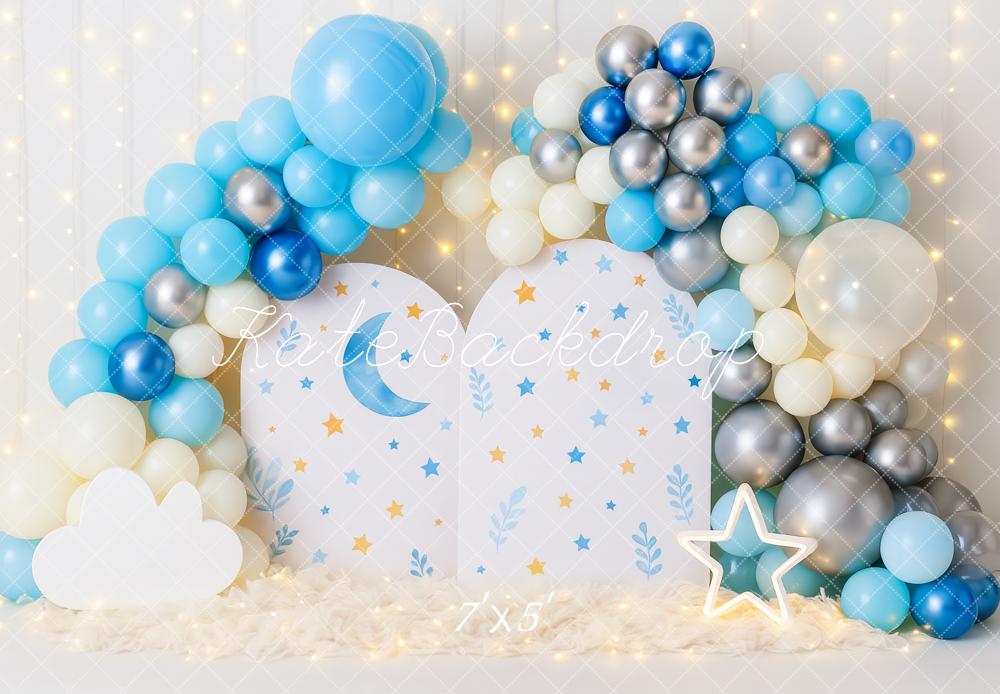 Kate Neugeborenes Ballonbogen Mond Sterne Blau Hintergrund Entworfen von Patty Roberts - Kate Backdrop.de