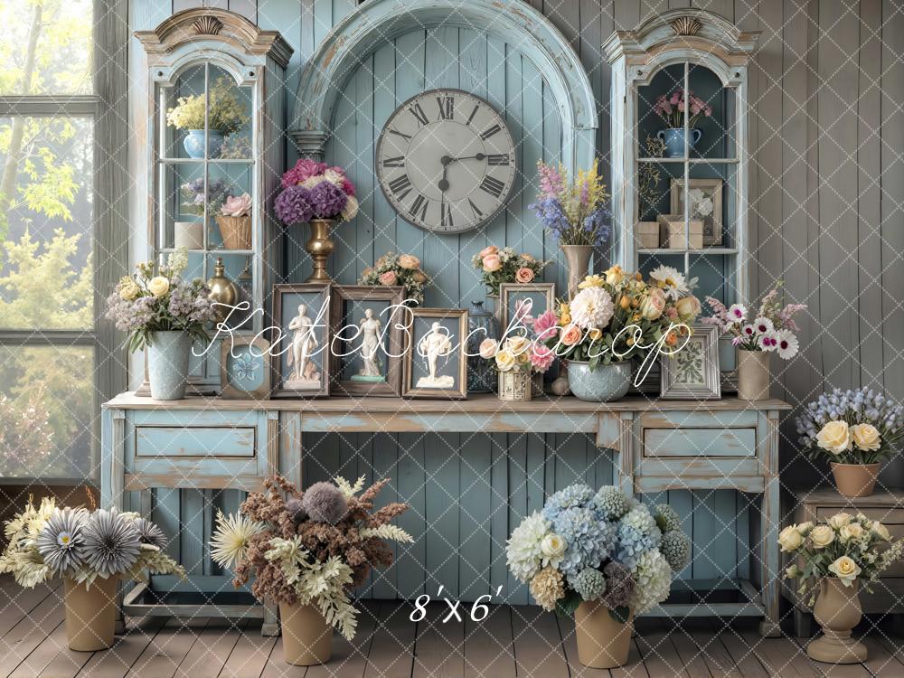 Kate Vintage Blumen Uhr Blau Hintergrund Entworfen von Mini MakeBelieve