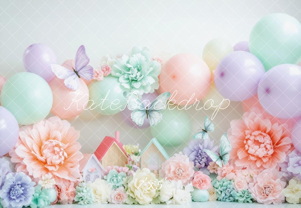 Kate Geburtstag Ballons Blumen Pastell Hintergrund Entworfen von Patty Roberts