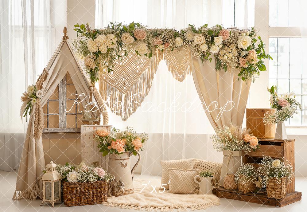 Kate Boho Tipi Blumen Korb Beige Hintergrund Entworfen von Emetselch