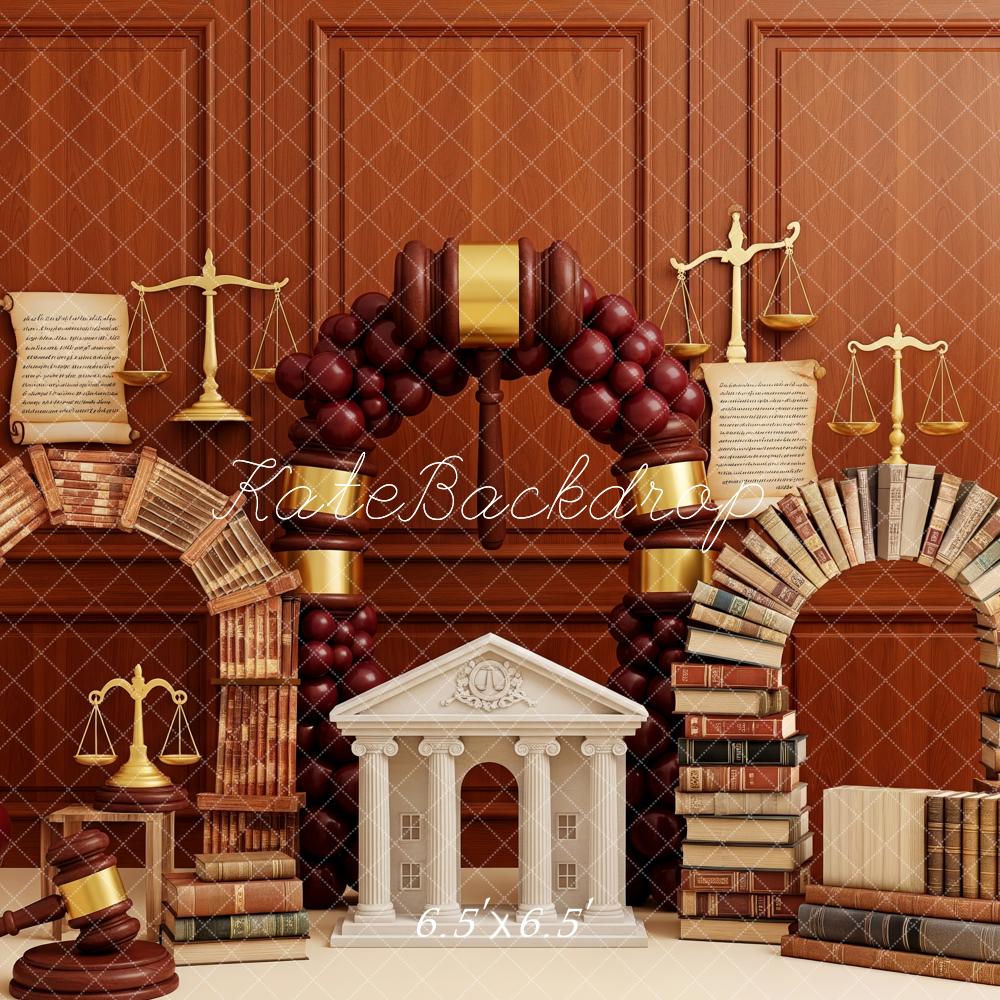 Kate Abschlusszeit Bücher Waage Ballons Braun Hintergrund Entworfen von Patty Roberts