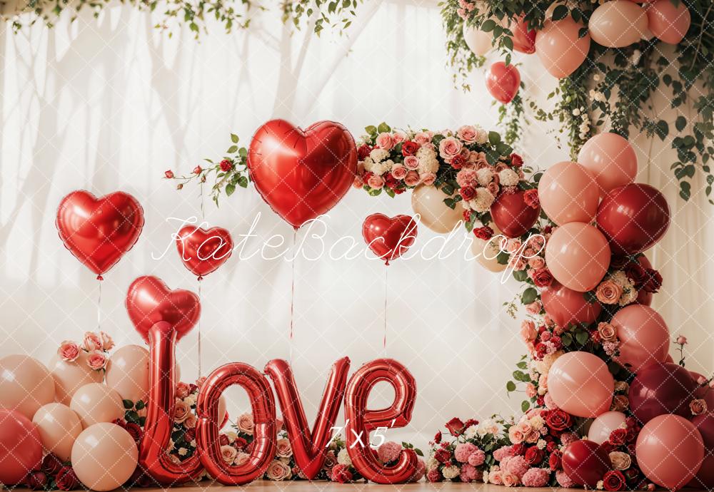 Kate Valentinstag Herzballons Blumenbogen Rot Hintergrund Entworfen von Emetselch