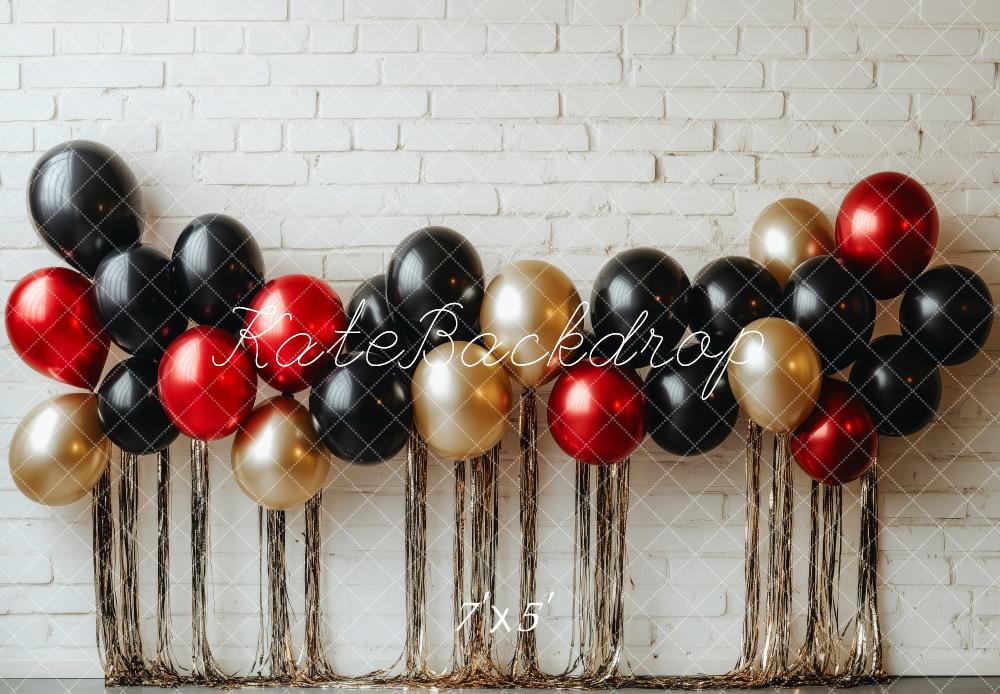 Kate Geburtstag Luftballons Wand Weiß Hintergrund Entworfen von Patty Roberts