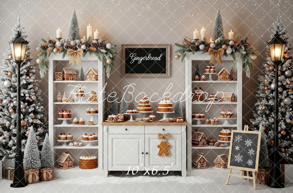 Kate Weihnachten Lebkuchenhaus Gebäck Weiß Hintergrund Entworfen von Patty Roberts
