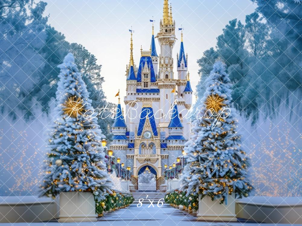 Kate Weihnachten Schloss Tannenbäume Blau Hintergrund Entworfen von Mini MakeBelieve - Kate Backdrop.de