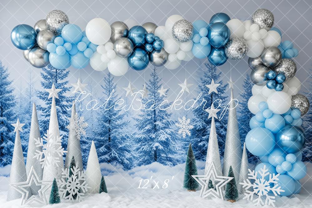 Kate Weihnachten Winterwald Ballons Blau Silber Hintergrund Entworfen von Patty Roberts