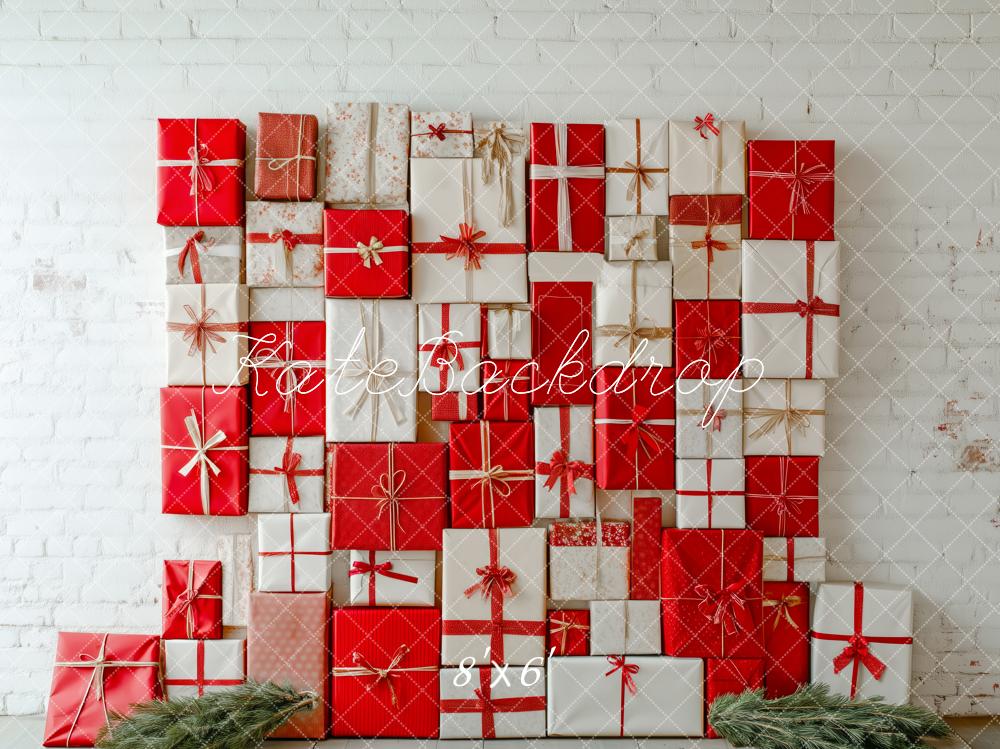 Kate Weihnachten Geschenkboxen Ziegelwand Rot Hintergrund Entworfen von Patty Roberts - Kate Backdrop.de