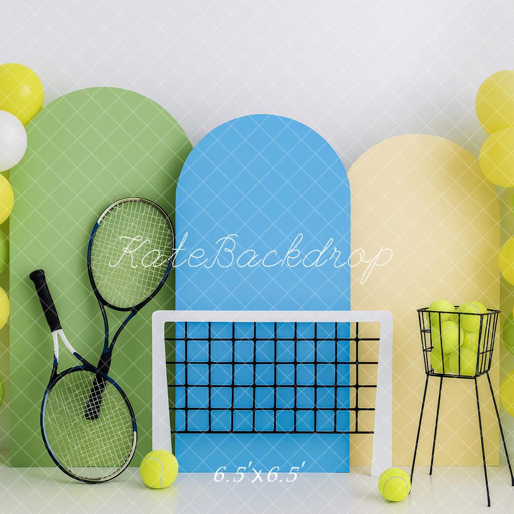 Kate Tennis Schläger Netz Ballons Bunt Hintergrund Entworfen von Patty Roberts - Kate Backdrop.de