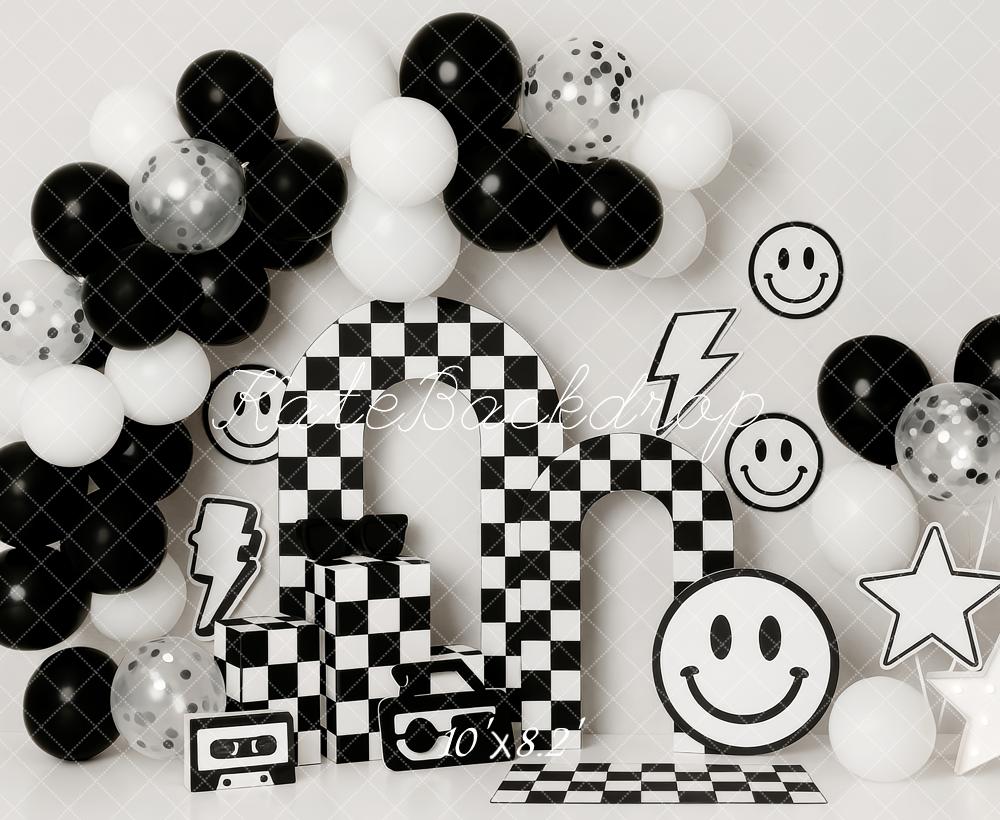 Kate Geburtstag Schachbrett Ballons Schwarz Weiß Hintergrund Entworfen von Patty Roberts - Kate Backdrop.de