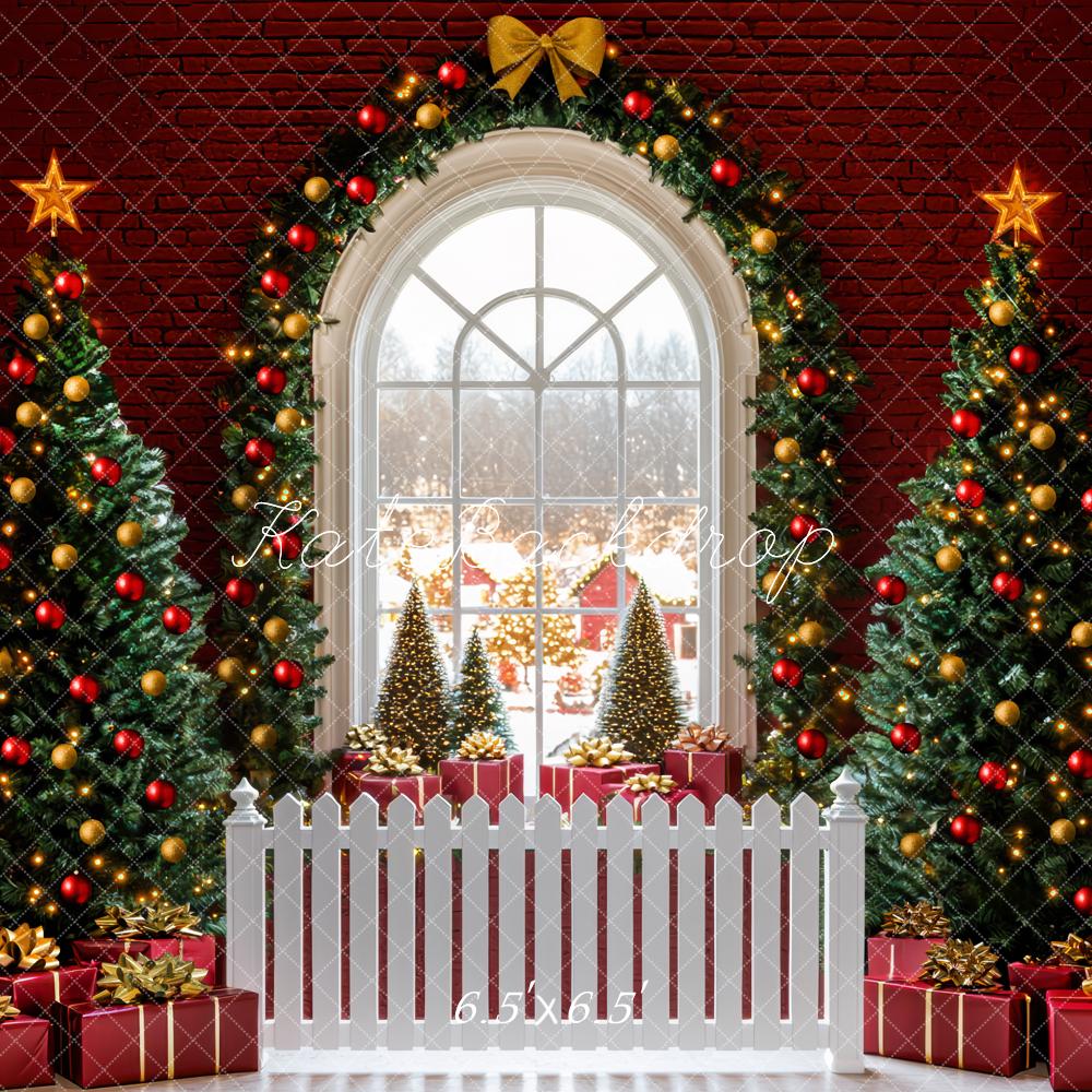 Kate Weihnachten Fenster Tannenbäume Rot Hintergrund Entworfen von Mini MakeBelieve - Kate Backdrop.de