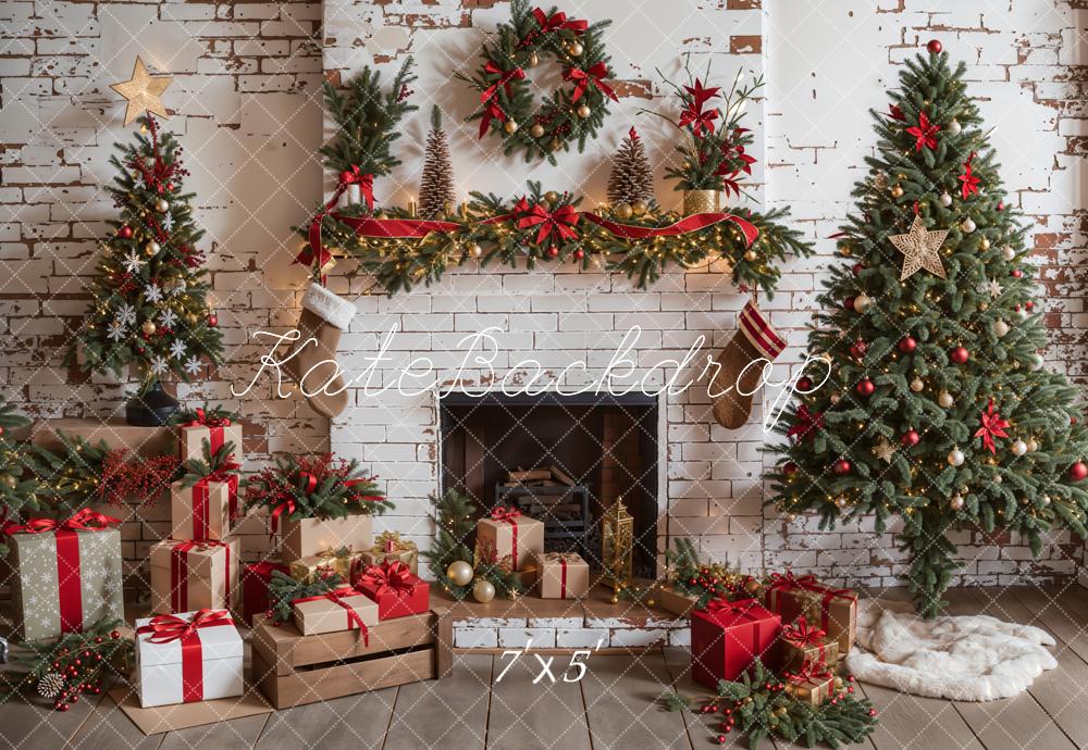 Kate Weihnachten Kamin Geschenke Tannenbäume Hintergrund Entworfen von Emetselch