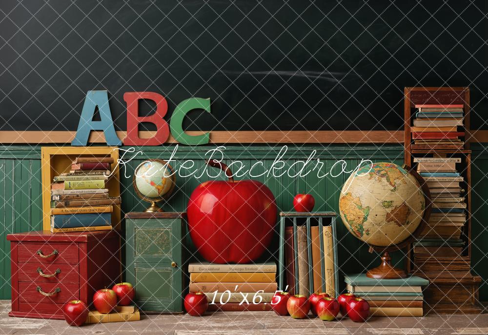 Kate Zurück Zur Schule Bücher Apfel Klassenzimmer Fleece Hintergrund Entworfen von Emetselch