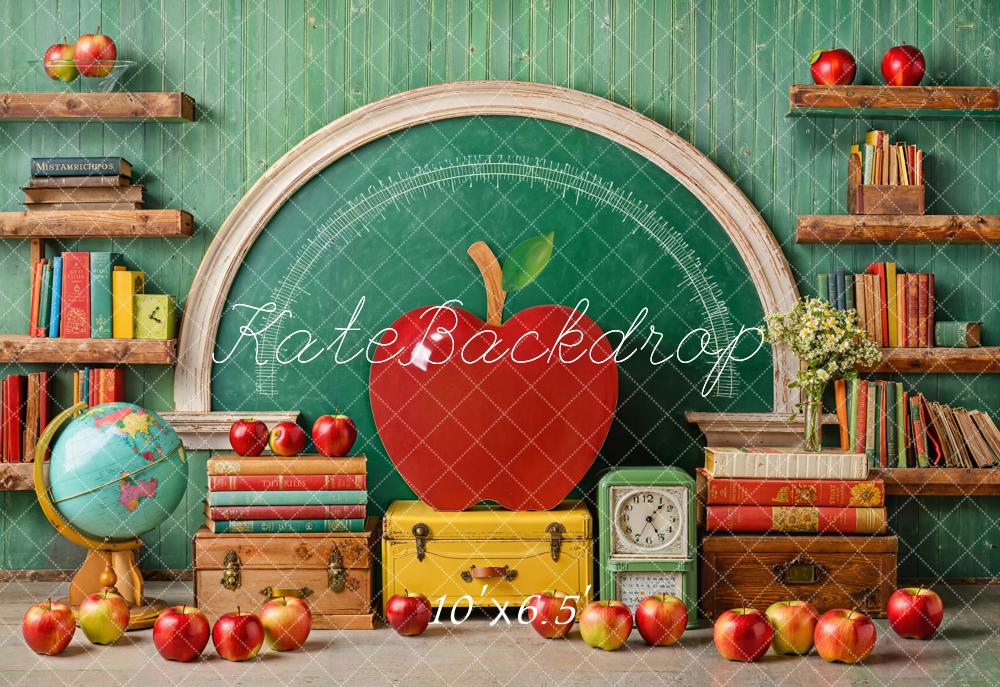 Kate Zurück Zur Schule Apfel Bücher Tafel Fleece Hintergrund Entworfen von Emetselch