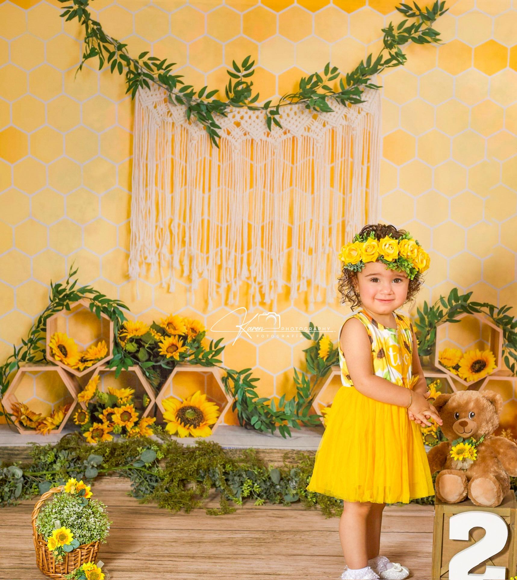 Kate Bienenwabe Hintergrund Boho Geburtstag Frühling  von  Emetselch - Kate Backdrop.de