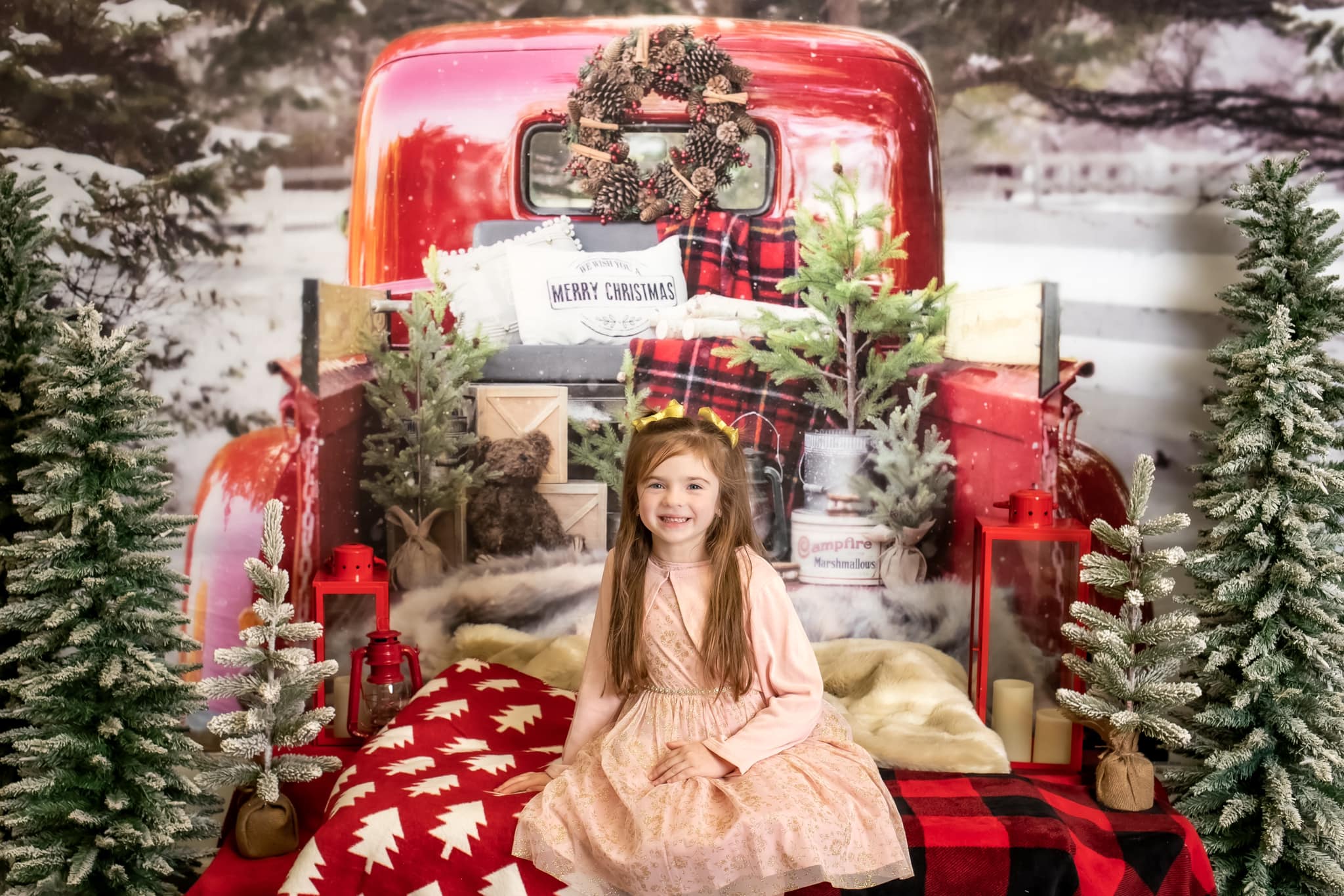 Kate Rot Weihnachten LKW im Schnee Hintergrund von Mandy Ringe Photography