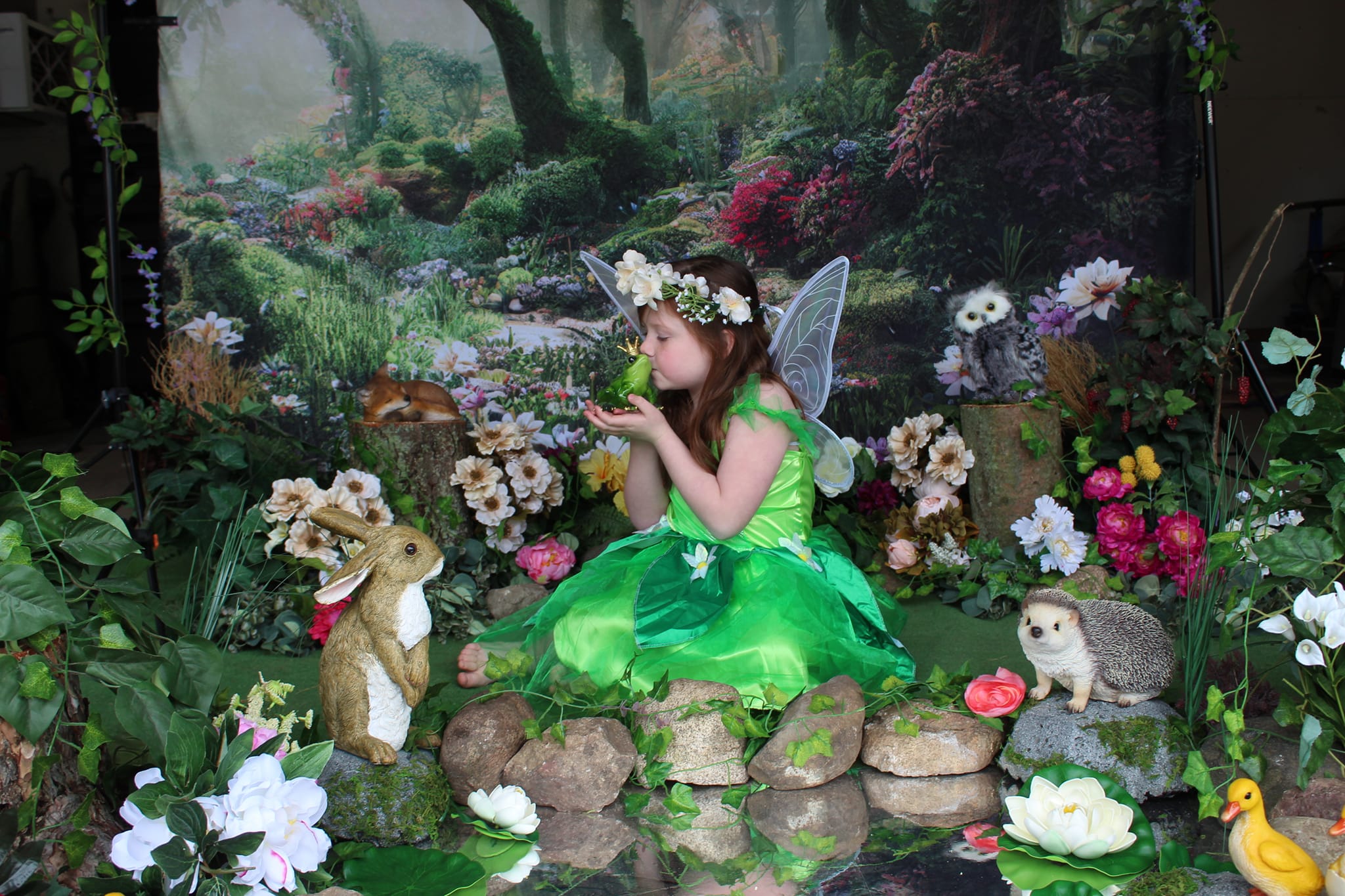 Kate Magic Forest Fantasy Dschungel Blume Gras Hintergrund von Chain Photography - Kate Backdrop.de