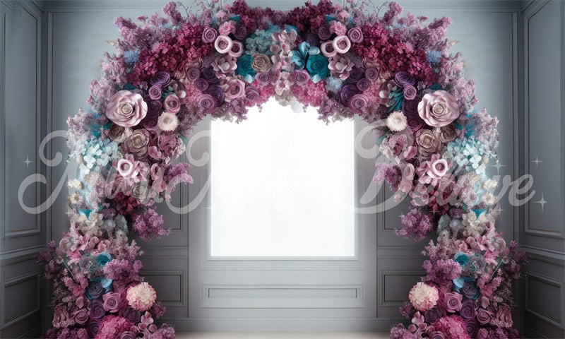 Kate Fine Art Light Interieur mit Rosa Blau Lila Blume Bogen Hintergrund von Mini MakeBelieve