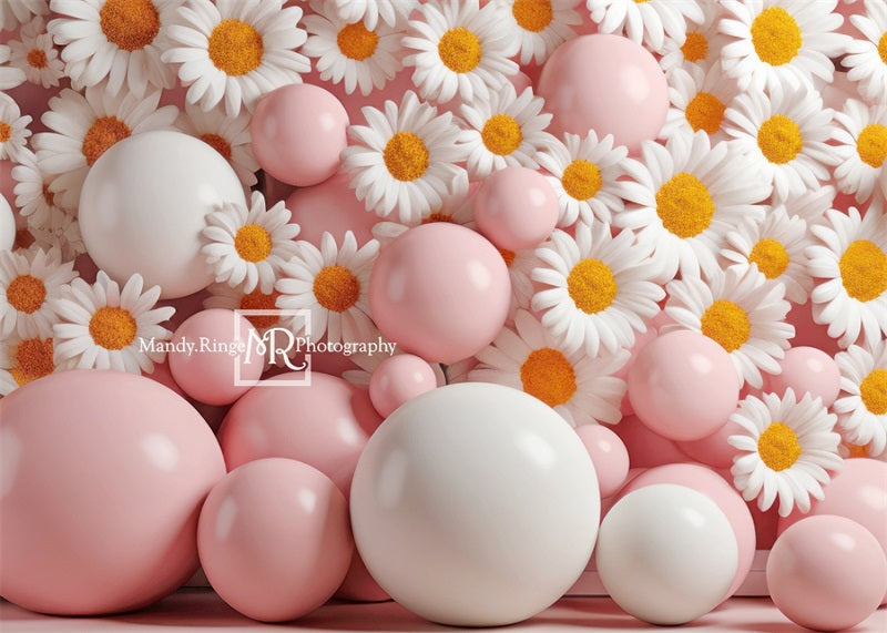 Kate Rosa und weiße Ballon-Wand mit Gänseblümchen-Hintergrund von Mandy Ringe Fotograf