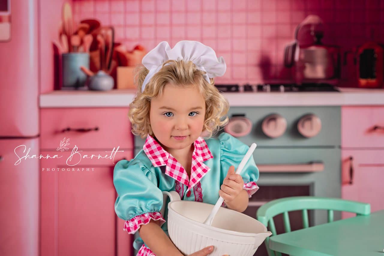Kate Rosa Fantasie Puppenhaus Küche Hintergrund von Mandy Ringe Fotograf