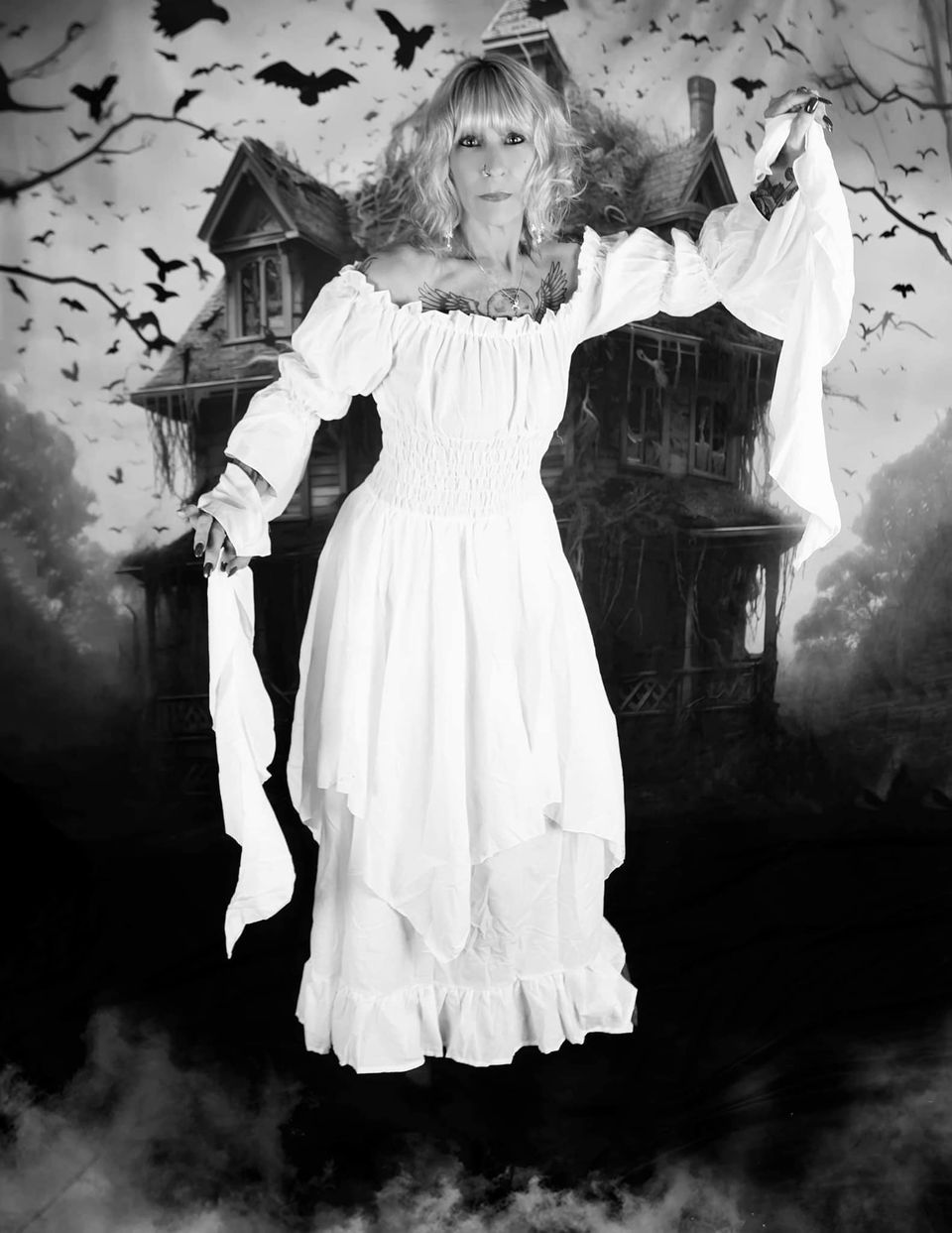 Kate Halloween lila Store Skelett Hand Hintergrund für Fotografie