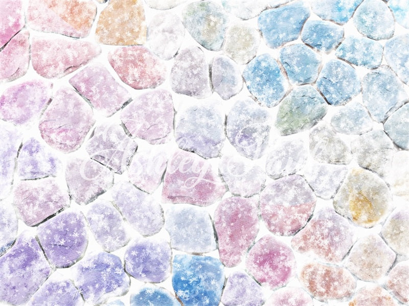 Kate Winter Buntes Kopfsteinpflaster Schnee Boden Hintergrund von Ashley Paul - Kate Backdrop.de