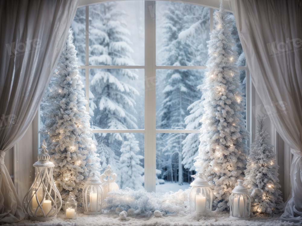 Kate Winter Weihnachtsbaum Fensterlicht Fleece Hintergrund Entworfen von Emetselch