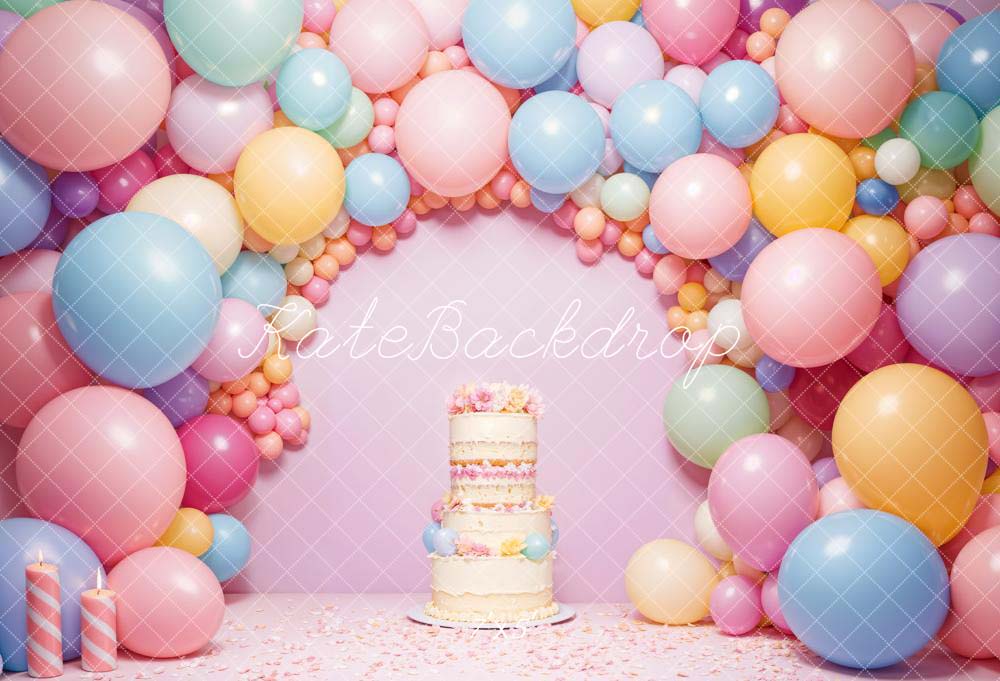 Kate Geburtstag Rosa Luftballon Wand Cake Smash Hintergrund Entworfen von Chain Photography