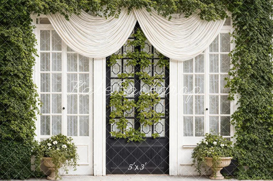 Kate Frühling Grüne Pflanzen Vorhänge Fenster Türen Hintergrund von Emetselch