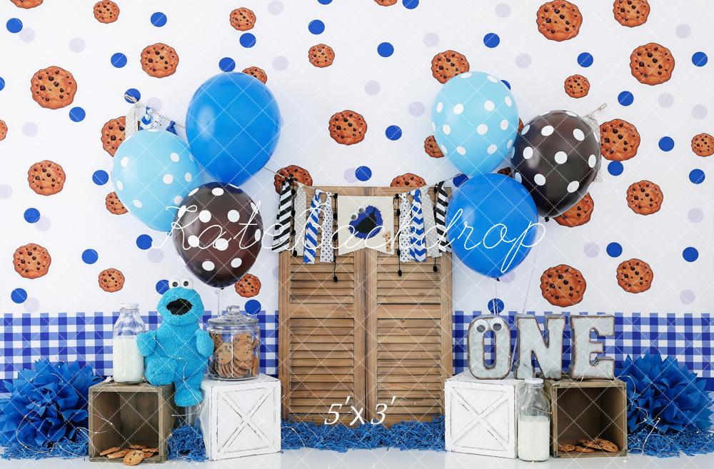 Kate Geburtstag Kuchen Smash Blau Schwarz Punkt Ballon Hintergrund