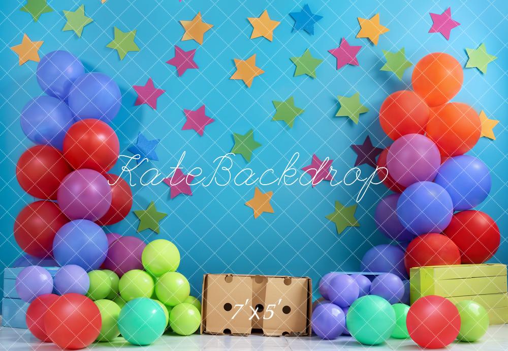 Kate Sommer Geburtstagstorte Smash Bunte Ballon und Stern Blaue Wand Hintergrund Entworfen von Emetselch - Kate Backdrop.de