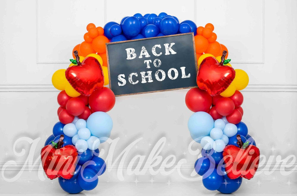 Kate Zurück zur Schule Bunter Ballonbogen Weiße Wand Hintergrund Entworfen von Mini MakeBelieve - Kate Backdrop.de