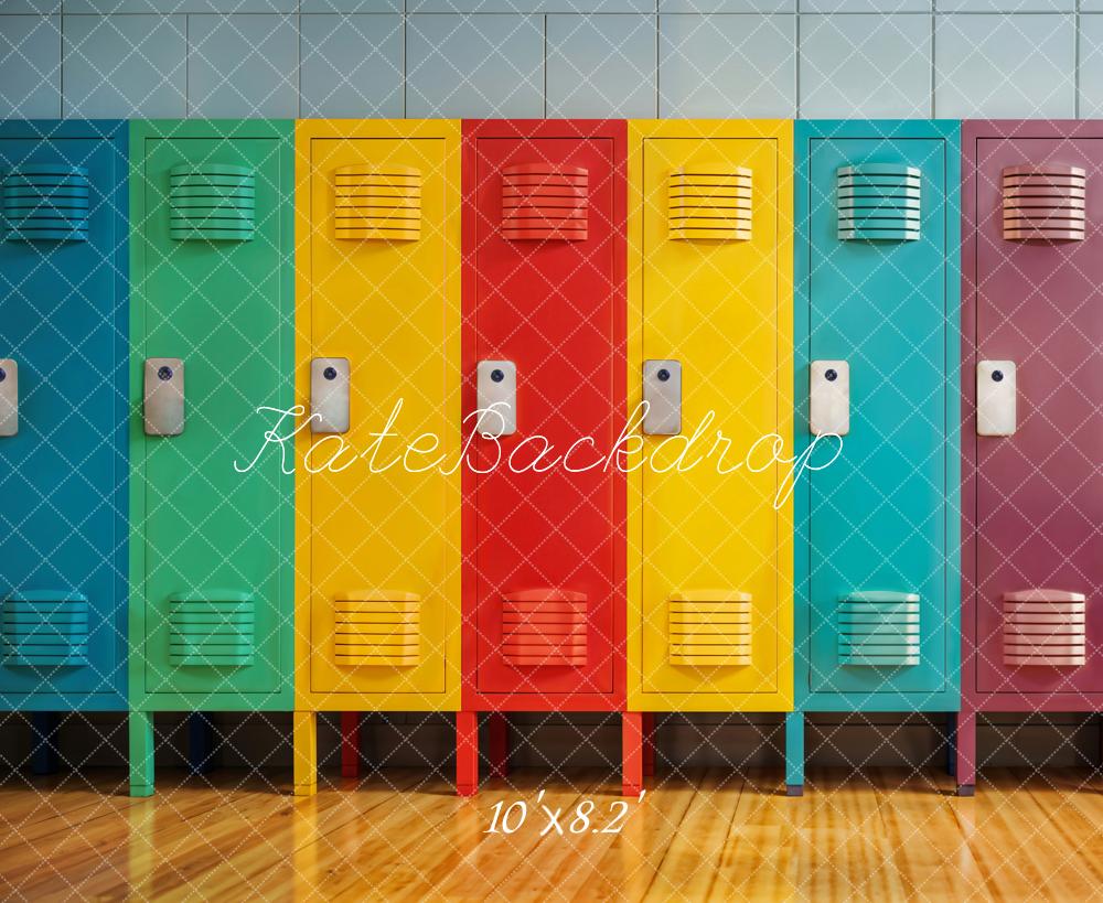 Kate Sommer Zurück zur Schule Bunte Schließfächer Hintergrund Entworfen von Emetselch - Kate Backdrop.de
