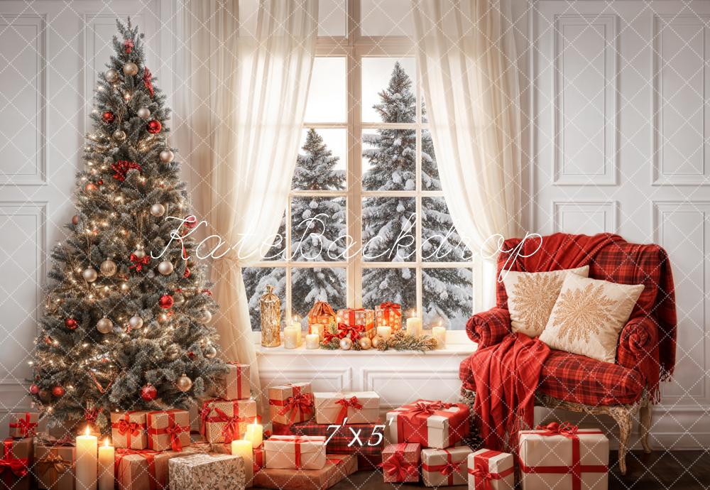 Kate Winter Weihnachten Indoor Weiße Vorhang Eingerahmtes Fenster Retro Wand Hintergrund entworfen von Emetselch