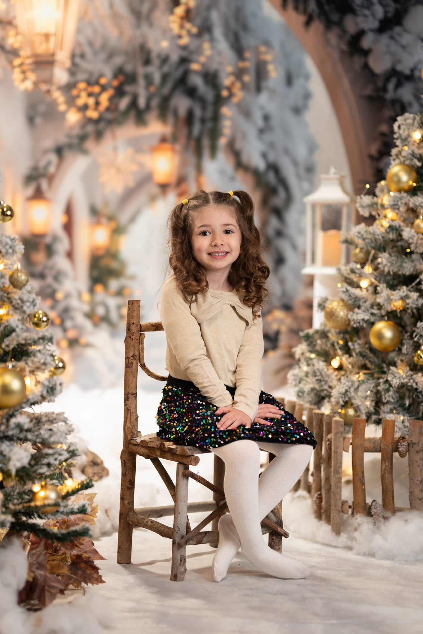 Kate Winter verschneite Weihnachtsbogen-Flur-Hintergrund entworfen von Emetselch - Kate Backdrop.de