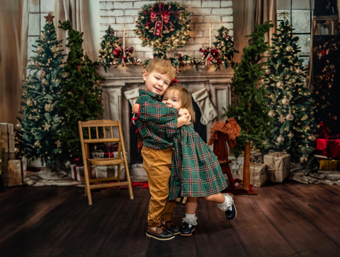 ⚡Blitzangebote #2-Kate Winter-Weihnachtsbaum-Weiß-Retro-Kamin-Hintergrund+Dunkelbraun-Holzboden-Hintergrund - Kate Backdrop.de