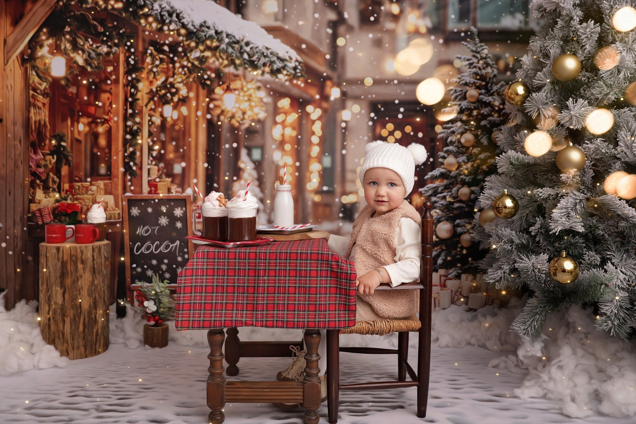 Kate Weihnachtsbaumstraße Heißer Kakao Laden Hintergrund Entworfen von Emetselch - Kate Backdrop.de