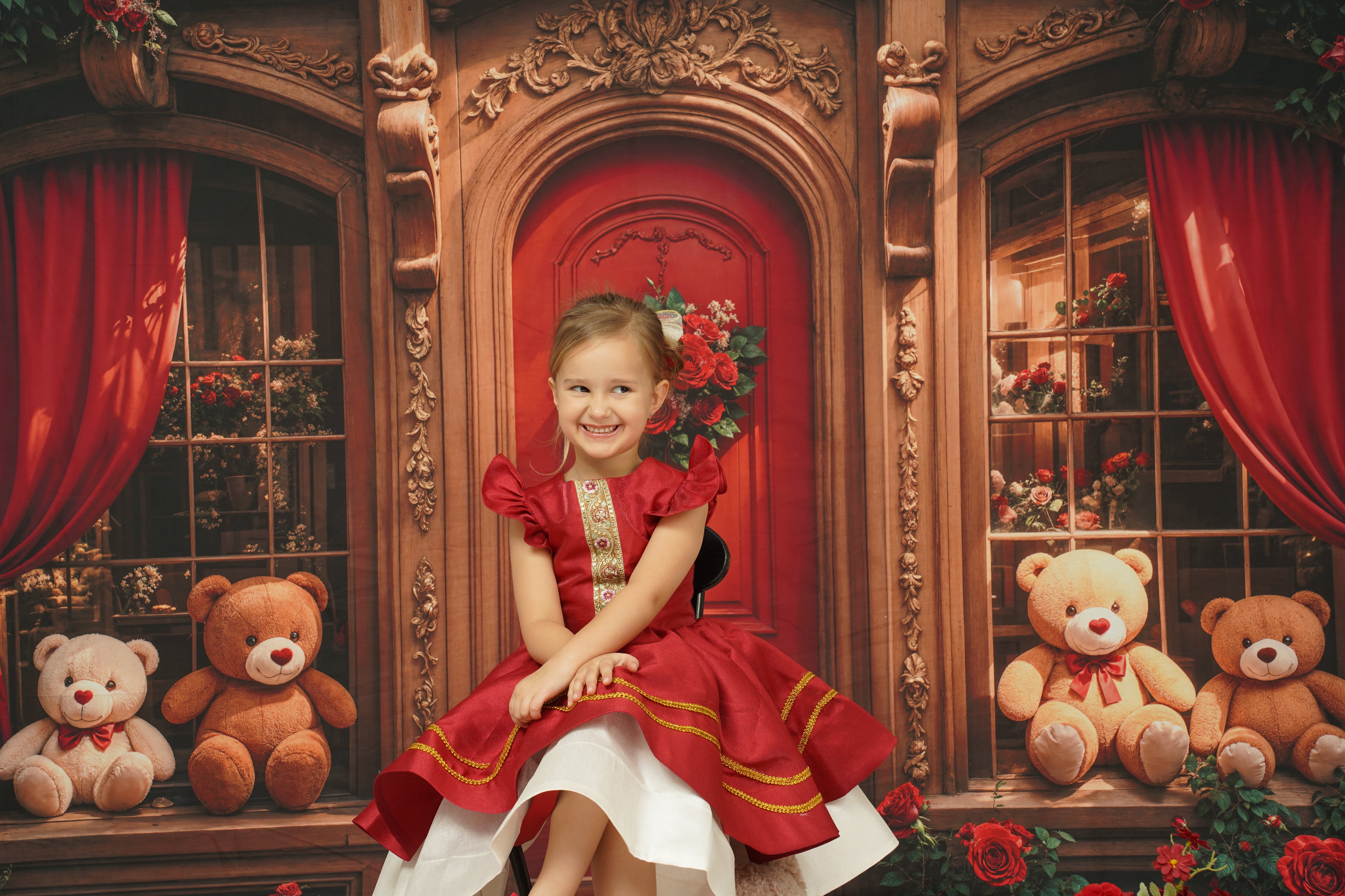 Kate Retro Bogen aus Holz Teddybär Rosen Tür Hintergrund entworfen von Emetselch - Kate Backdrop.de