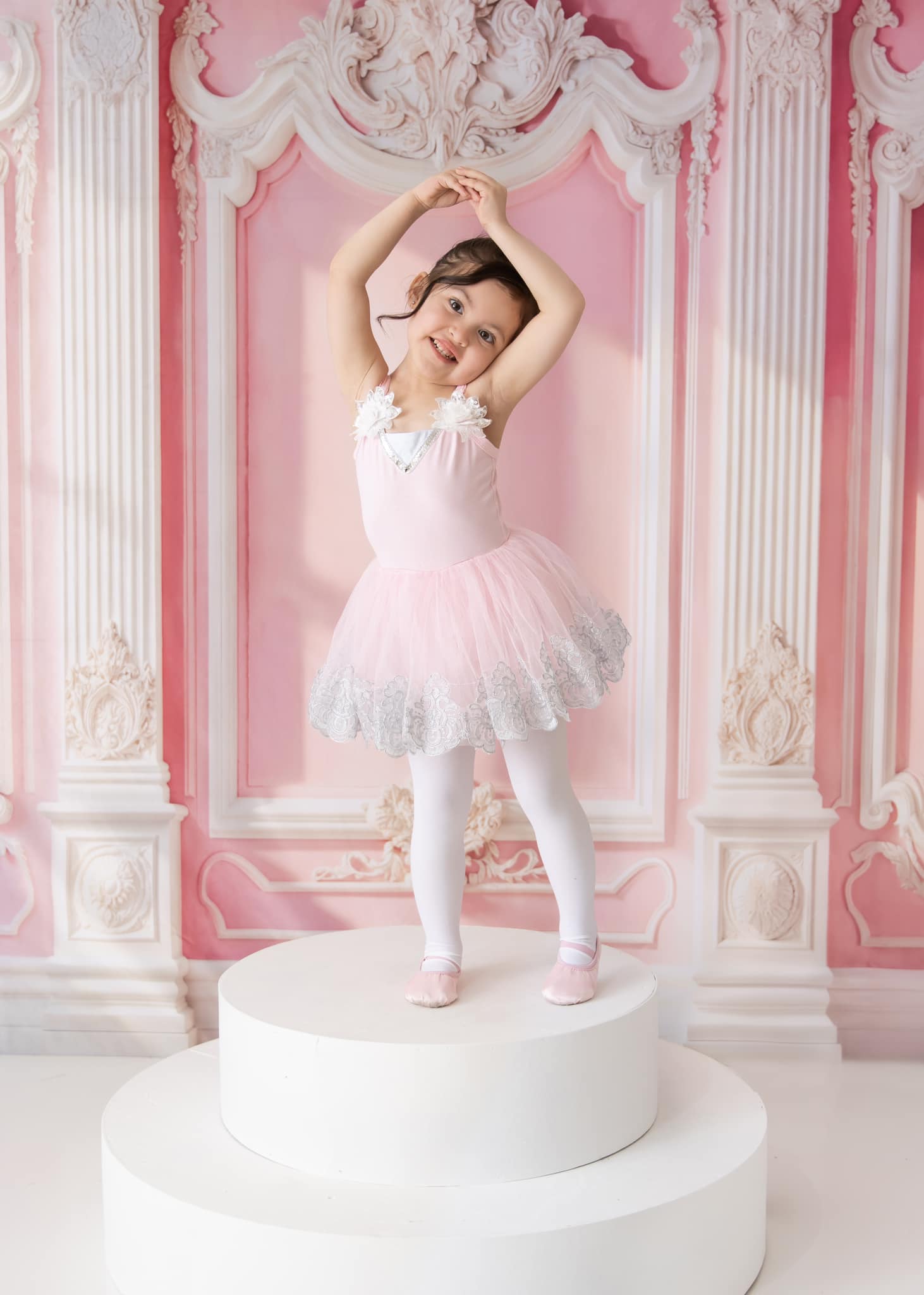 Kate Elegantes rosa Vintage-Wand-Sonnenlicht Hintergrund entworfen von Emetselch - Kate Backdrop.de
