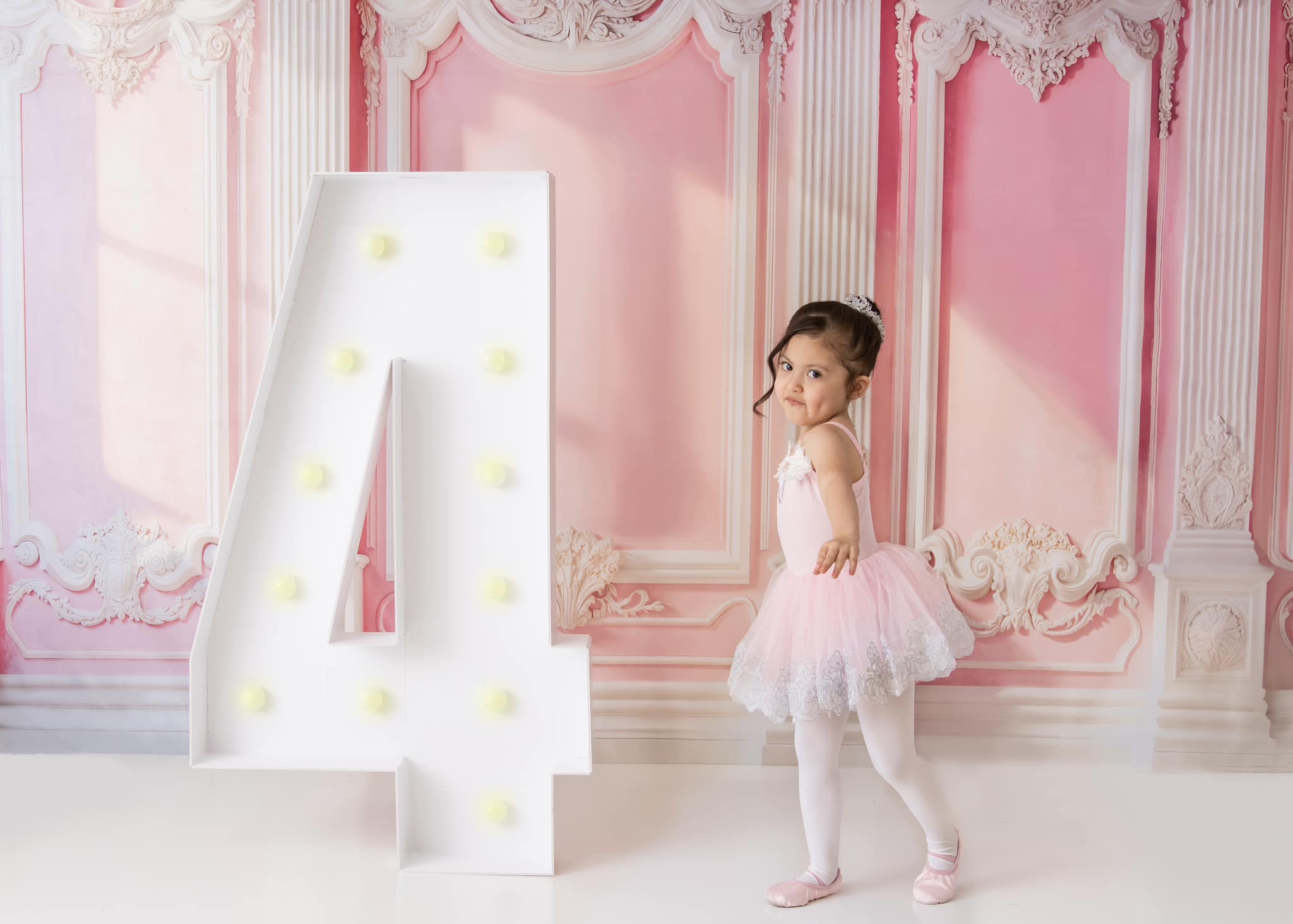 Kate Elegantes rosa Vintage-Wand-Sonnenlicht Hintergrund entworfen von Emetselch - Kate Backdrop.de