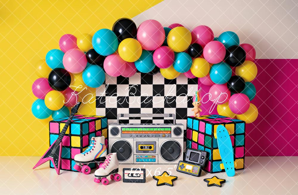 Kate Geburtstag 90er Retro Partei Luftballons Box Hintergrund von Ashley Paul - Kate Backdrop.de