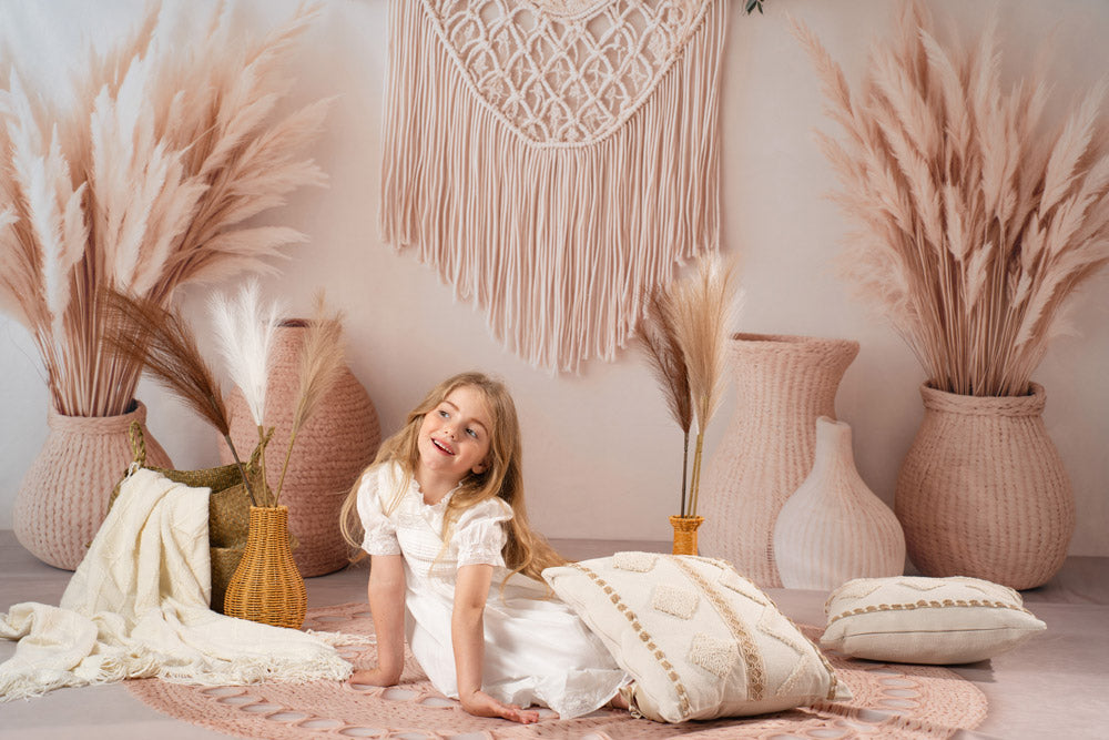 Kate Boho Makramee Pampasgras Beige Hintergrund Entworfen von Emetselch