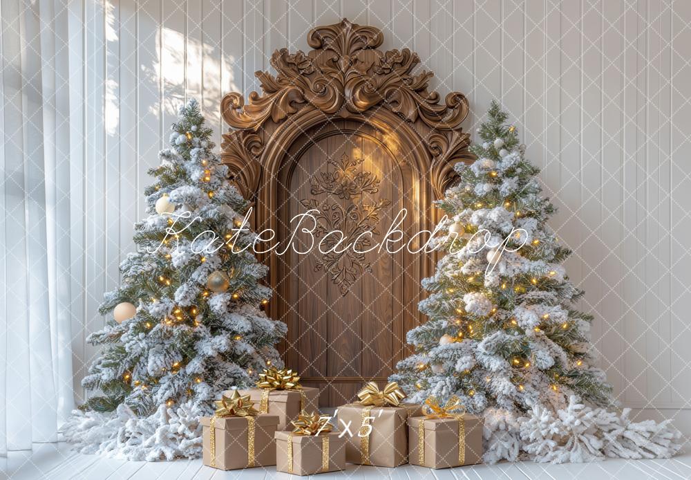 Kate Weihnachten Baum Retro Holz Bogen Tür Geschenke Hintergrund Entworfen von Mini MakeBelieve