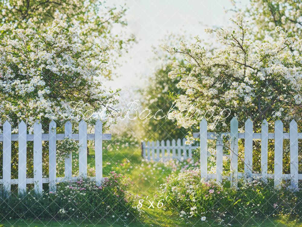 Kate Frühling Garten Weißer Zaund Fleece Hintergrund