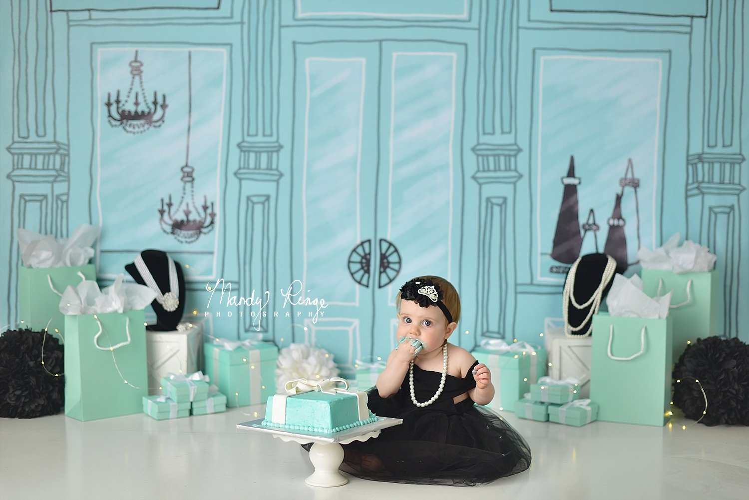 Super Sale-B Kate Geschäft blau Mädchen Geburtstag Hintergrund  von Mandy Ringe Photography