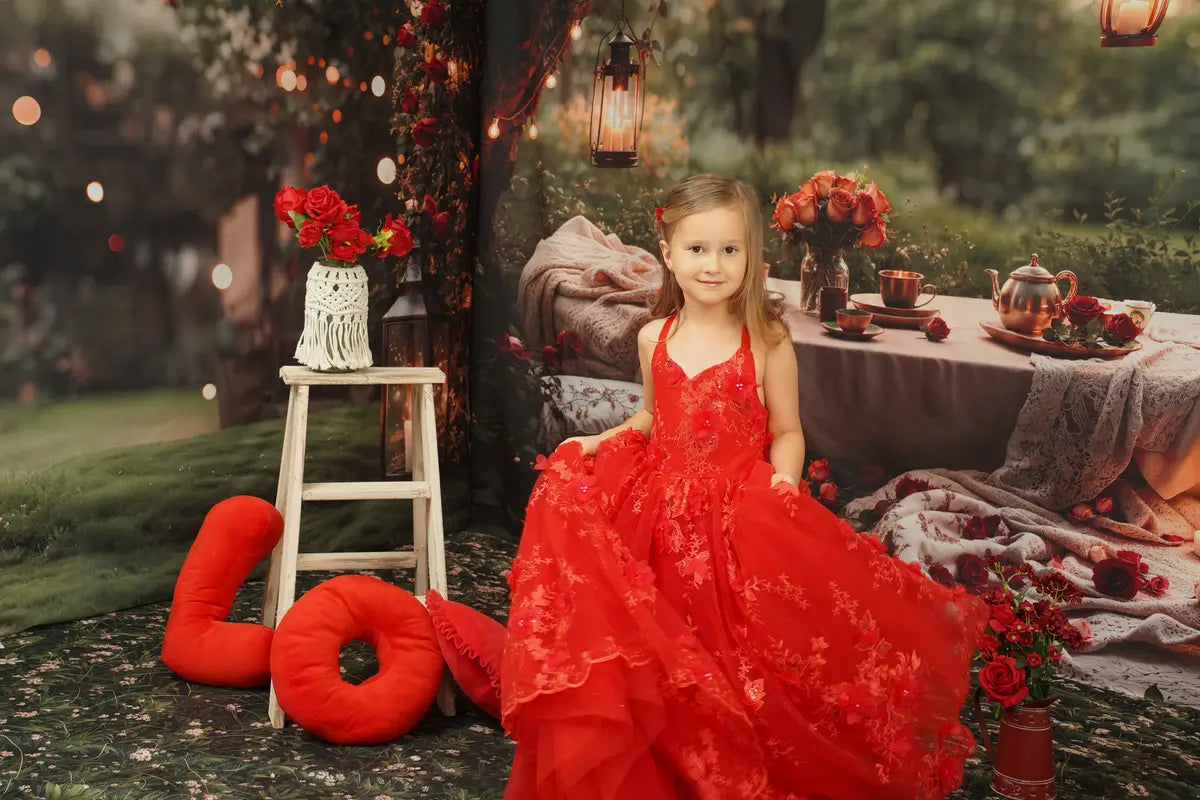Kate Rot besticktes Kinderkleid für Fotografie