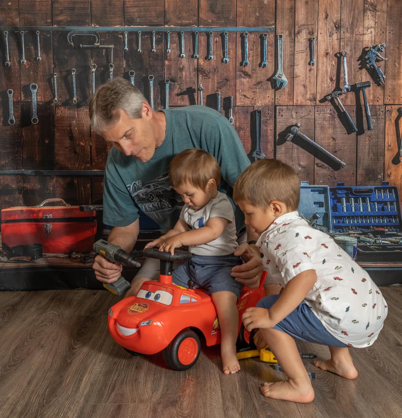 Kate Tool Regal Kinder Hintergrund für Jungen / Vatertag - Kate Backdrop.de